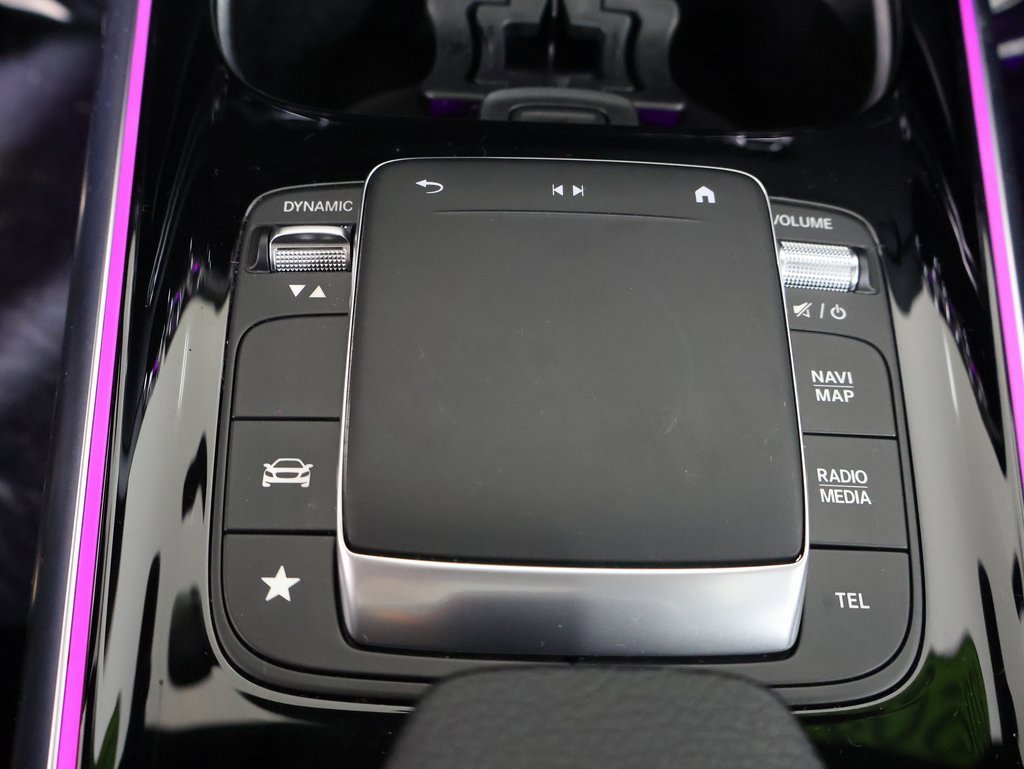 Used 2023 Mercedes-Benz GLA 35 AMG 4MATIC image 3