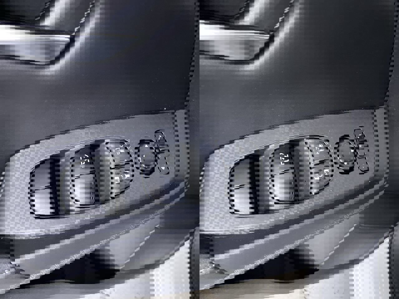 Used 2020 Nissan Sentra SV w/ Trunk Package image 11