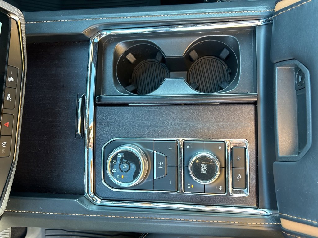 Used 2022 Ford Expedition Max Platinum image 16