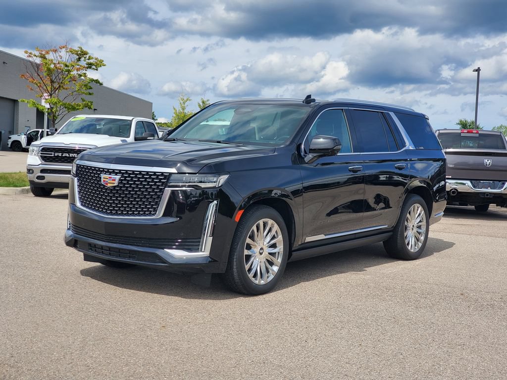 Used 2024 Cadillac Escalade Premium Luxury w/ Performance Package AWD/4WD image 2