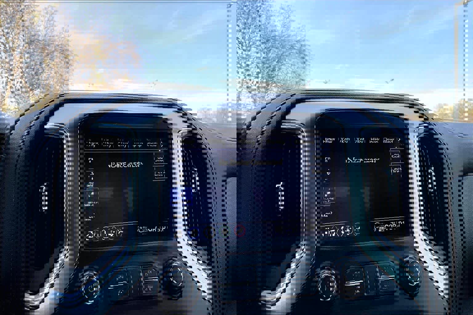 Used 2020 Chevrolet Silverado 1500 RST image 33