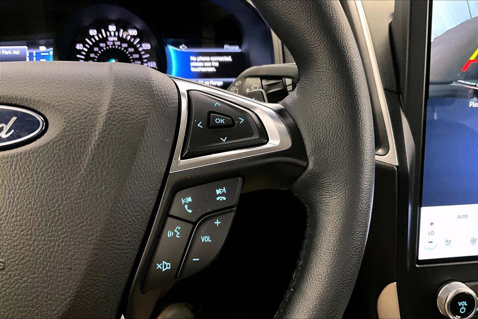 Used 2024 Ford Edge SEL w/ Convenience Package image 18