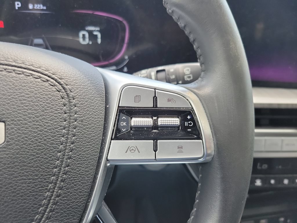 Certified 2024 Kia Telluride EX w/ EX Captain's Chair Package FWD image 26