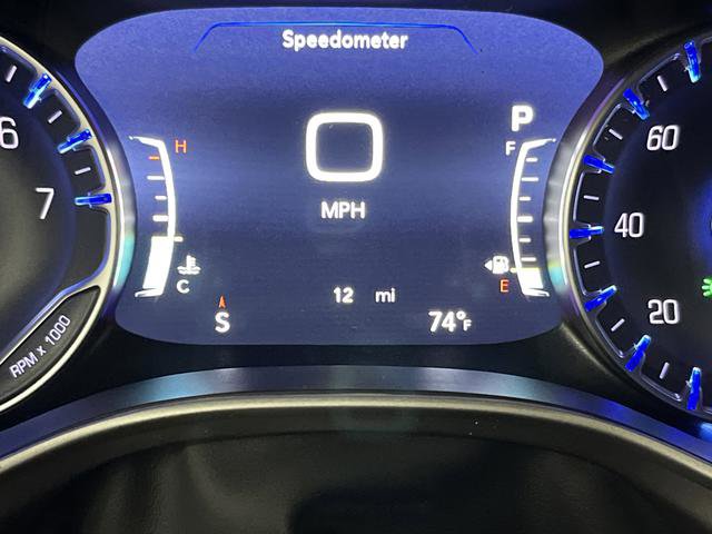 New 2026 Chrysler Pacifica Select image 6