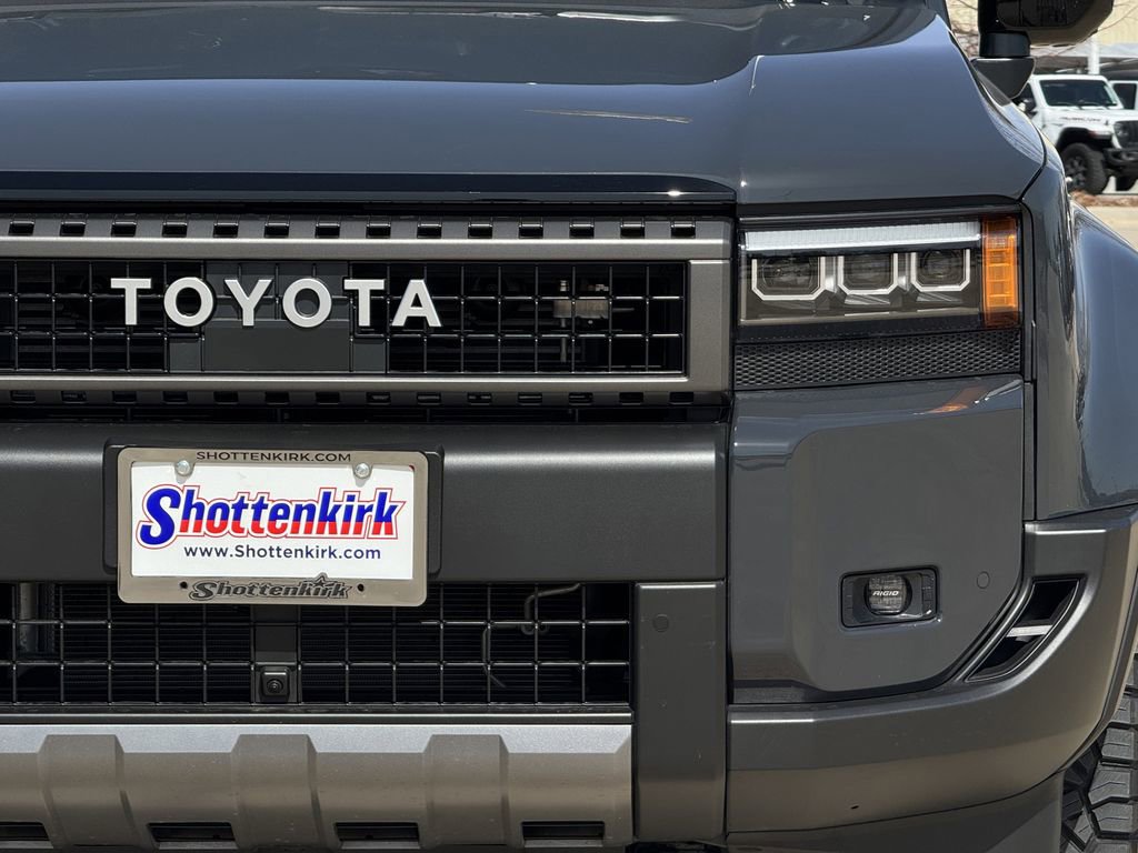 Used 2025 Toyota Land Cruiser w/ Premium Package image 8