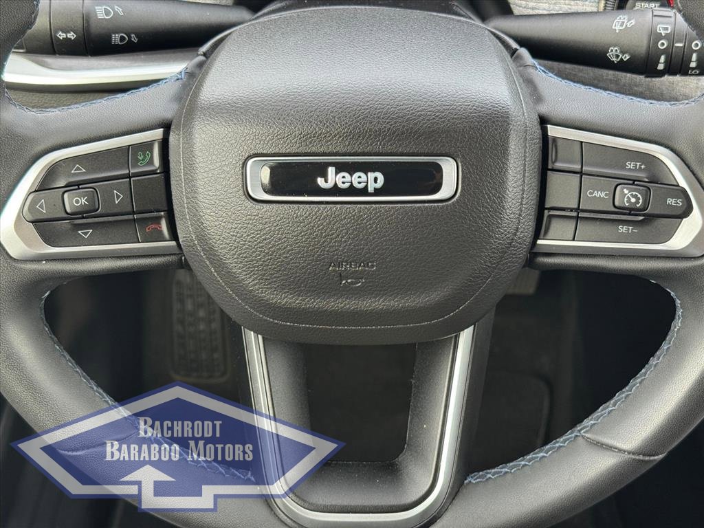 Used 2022 Jeep Compass Latitude image 13