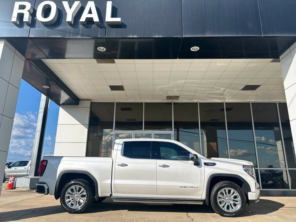 Used 2024 GMC Sierra 1500 Denali w/ Technology Package