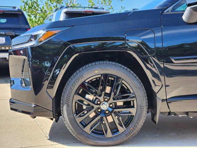 New 2026 Toyota RAV4 XSE AWD/4WD image 6