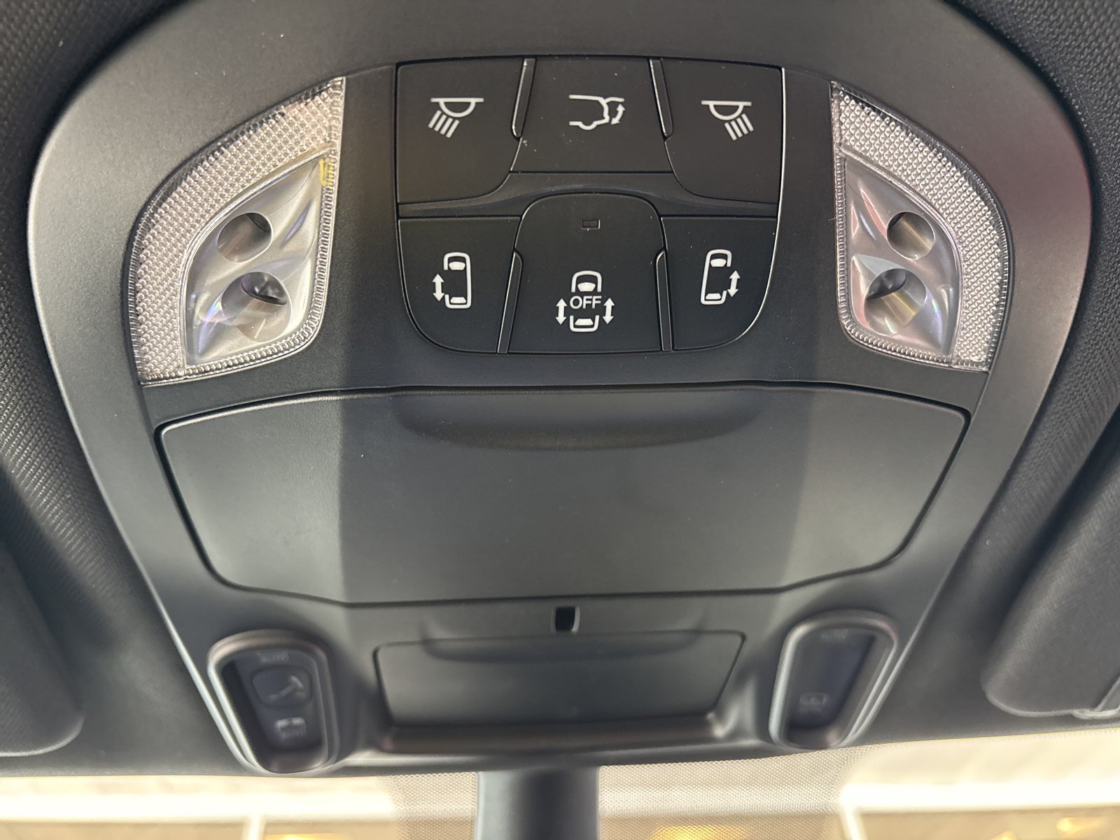 New 2026 Chrysler Pacifica Limited w/ S Appearance Package FWD image 25