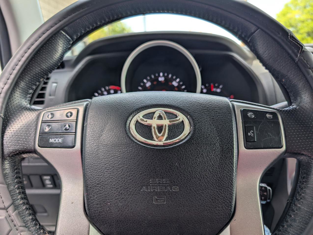 Used 2012 Toyota 4Runner Limited image 14