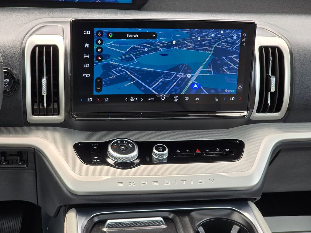 Used 2025 Ford Expedition Active RWD image 18