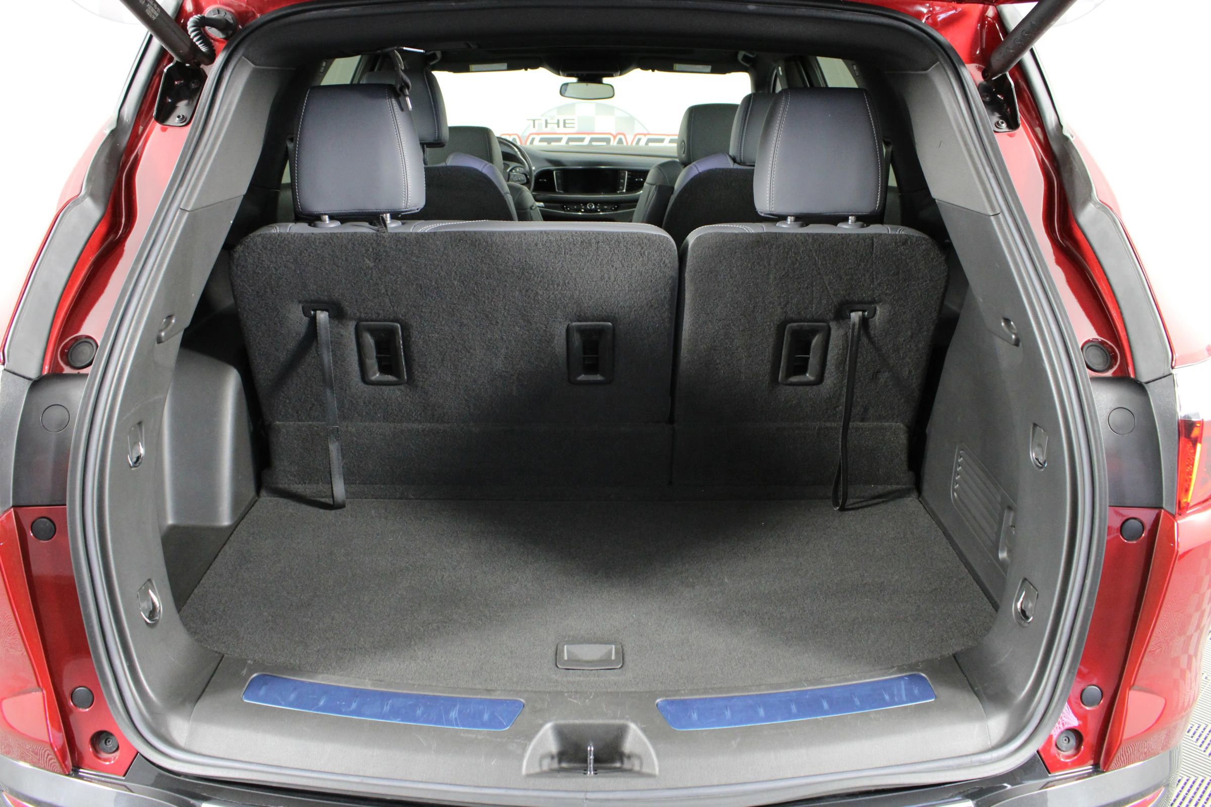 Used 2024 Buick Enclave Essence w/ Experience Buick Package AWD/4WD image 28