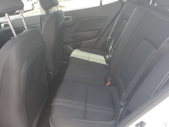 Certified 2024 Hyundai Venue SEL FWD image 11