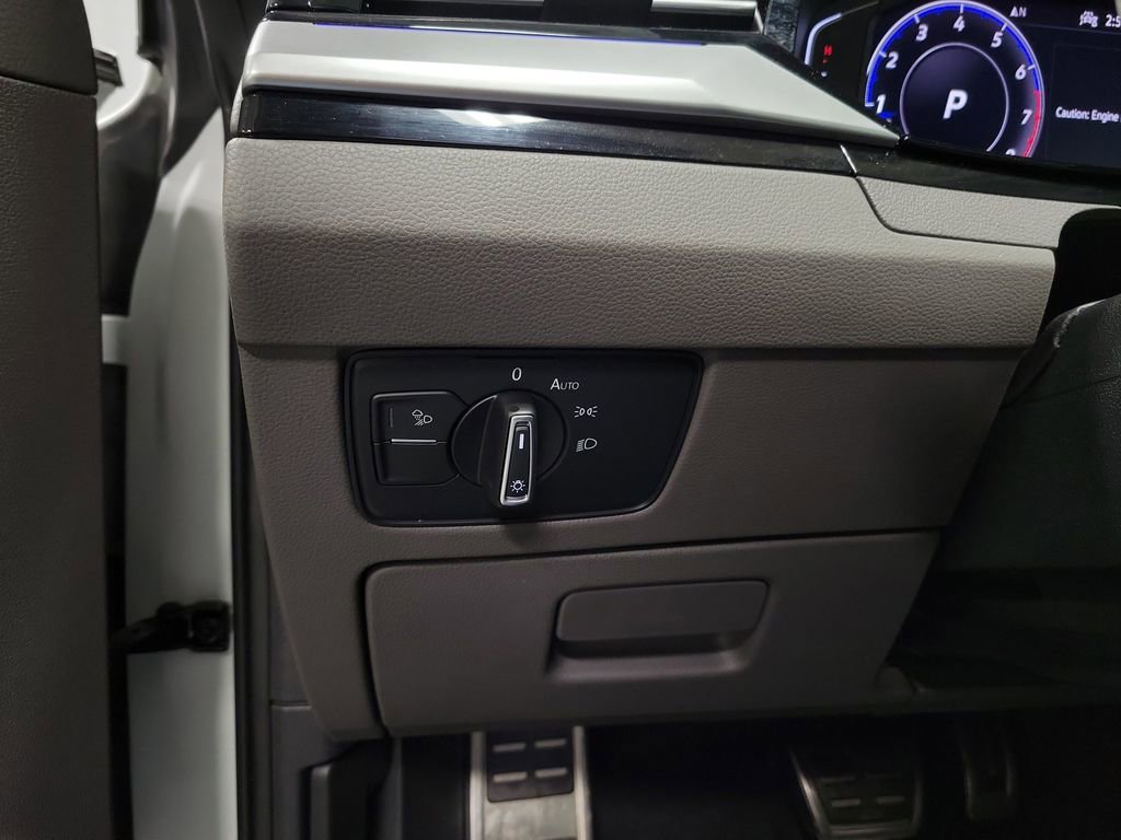 Used 2023 Volkswagen Arteon SEL Premium image 22