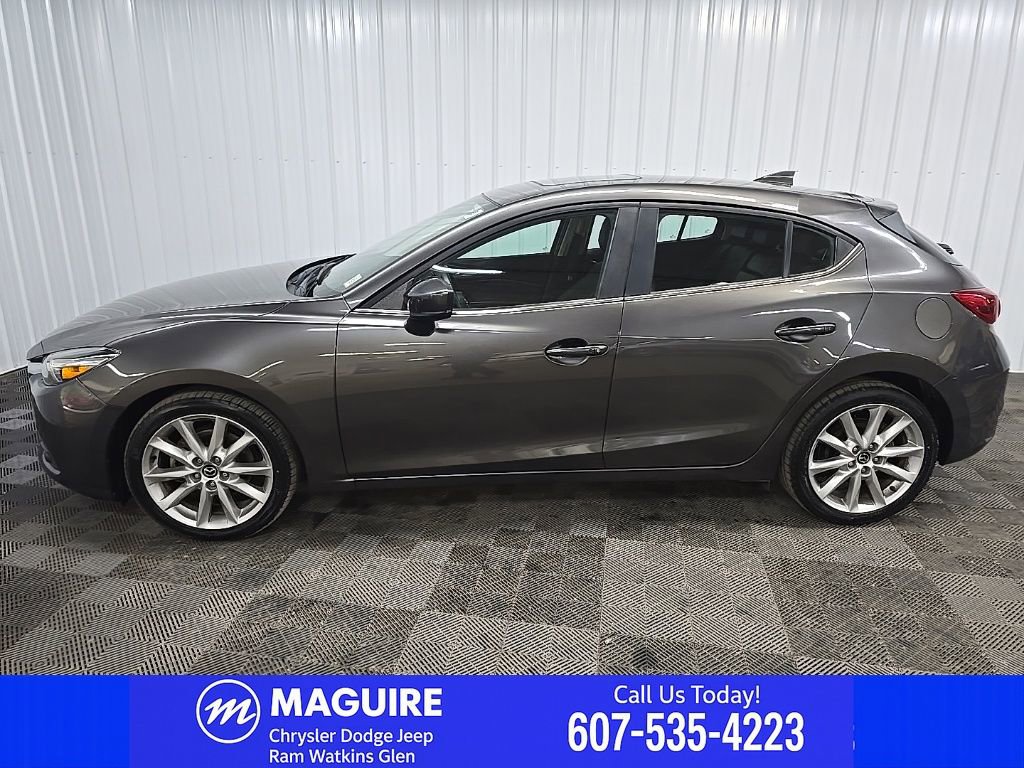 Used 2017 MAZDA MAZDA3 Grand Touring w/ Premium Equipment Package FWD image 6