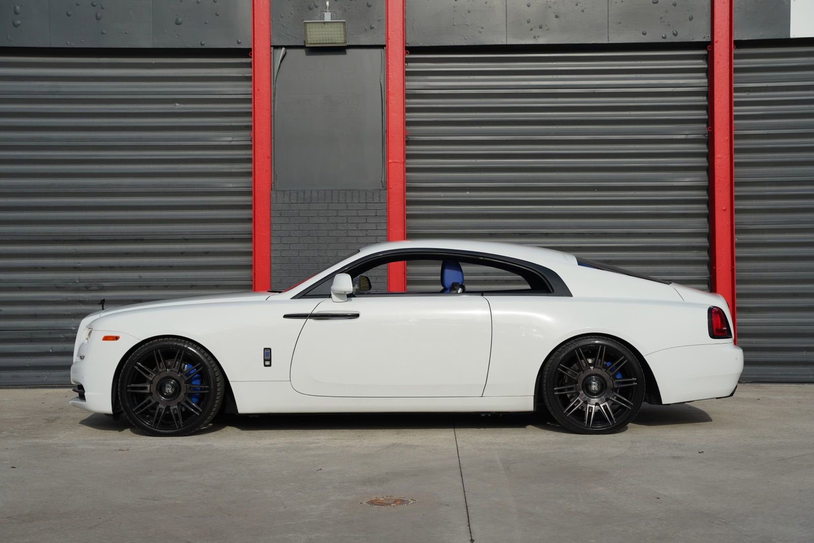 Used 2019 Rolls-Royce Wraith image 11