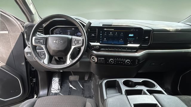 Used 2026 Chevrolet Silverado 1500 RST AWD/4WD image 10