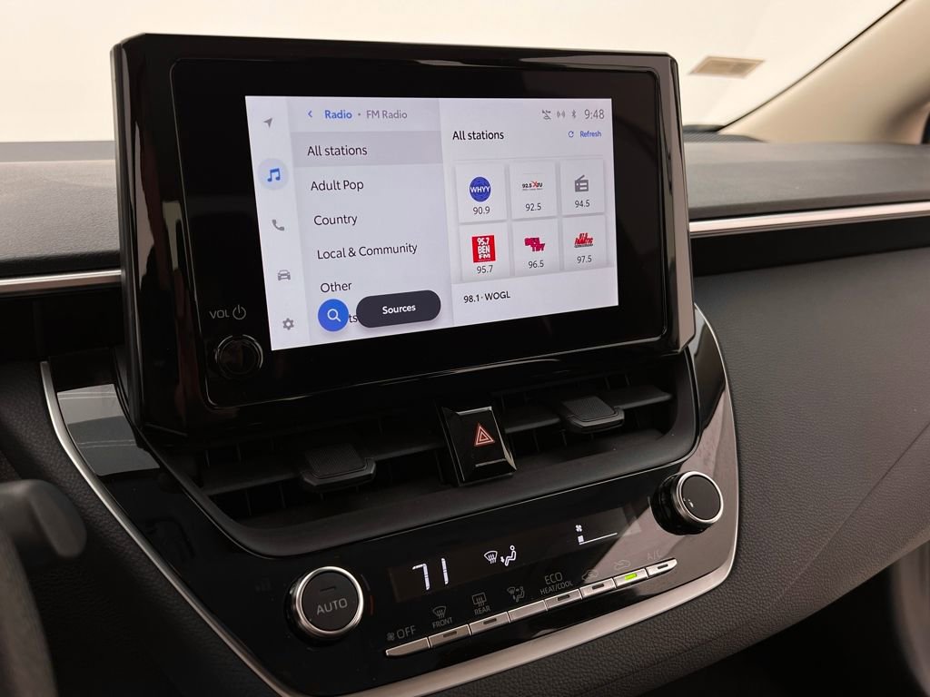 Used 2024 Toyota Corolla LE FWD image 19