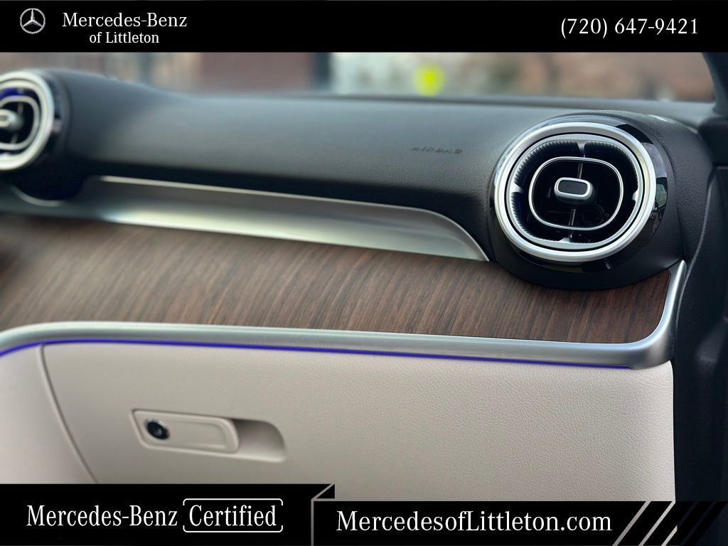 Certified 2025 Mercedes-Benz C 300 4MATIC Sedan image 31