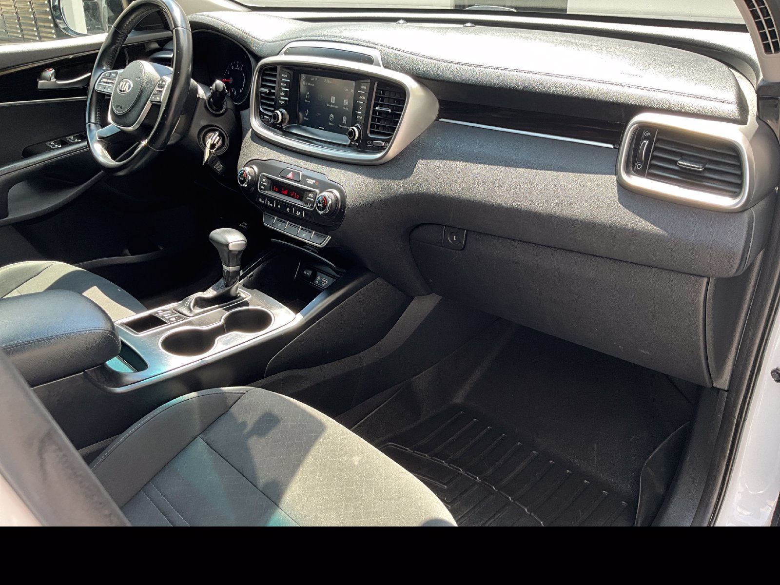 Used 2020 Kia Sorento LX w/ LX I4 Convenience Package AWD/4WD image 9