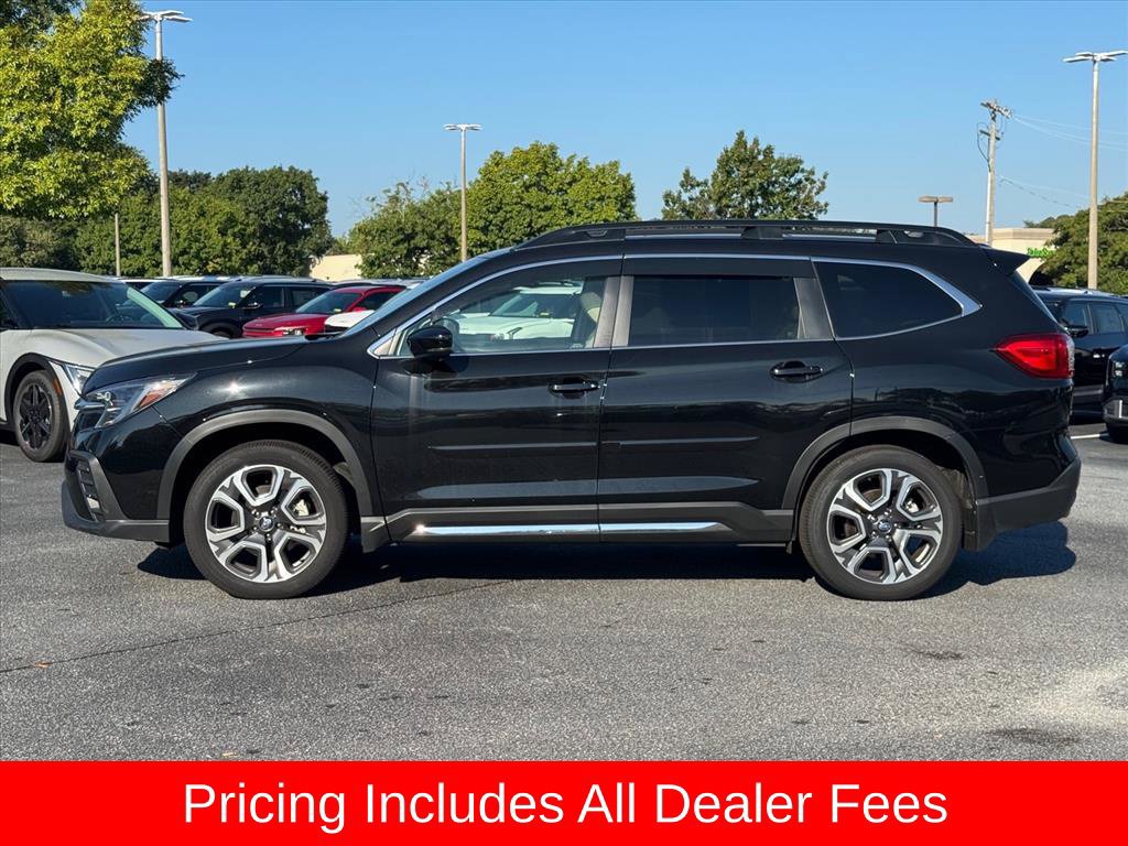Used 2025 Subaru Ascent Limited w/ Popular Package #1 AWD/4WD image 6