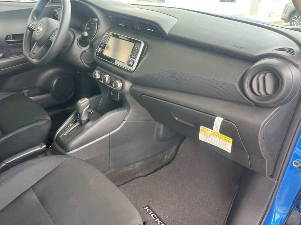 Used 2024 Nissan Kicks S FWD image 22