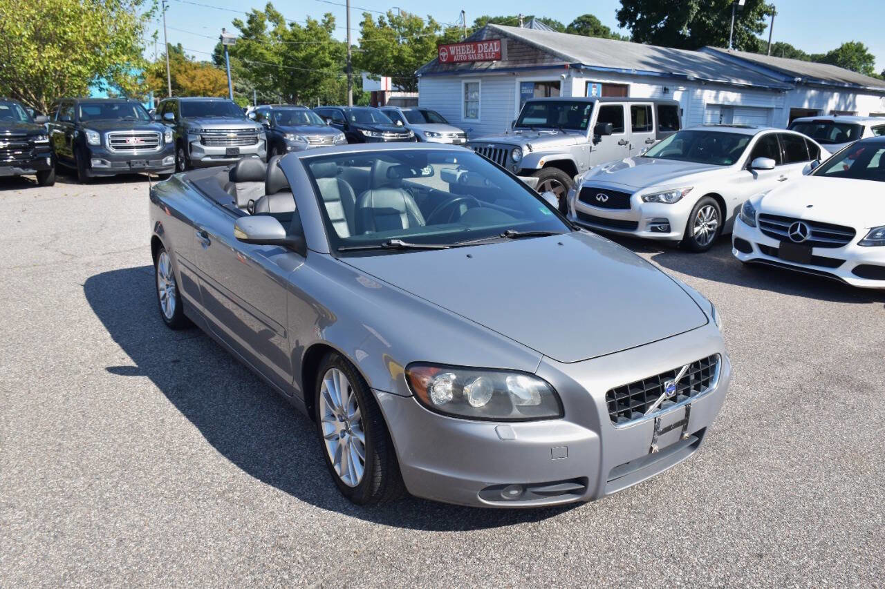 Used 2007 Volvo C70 T5 image 4