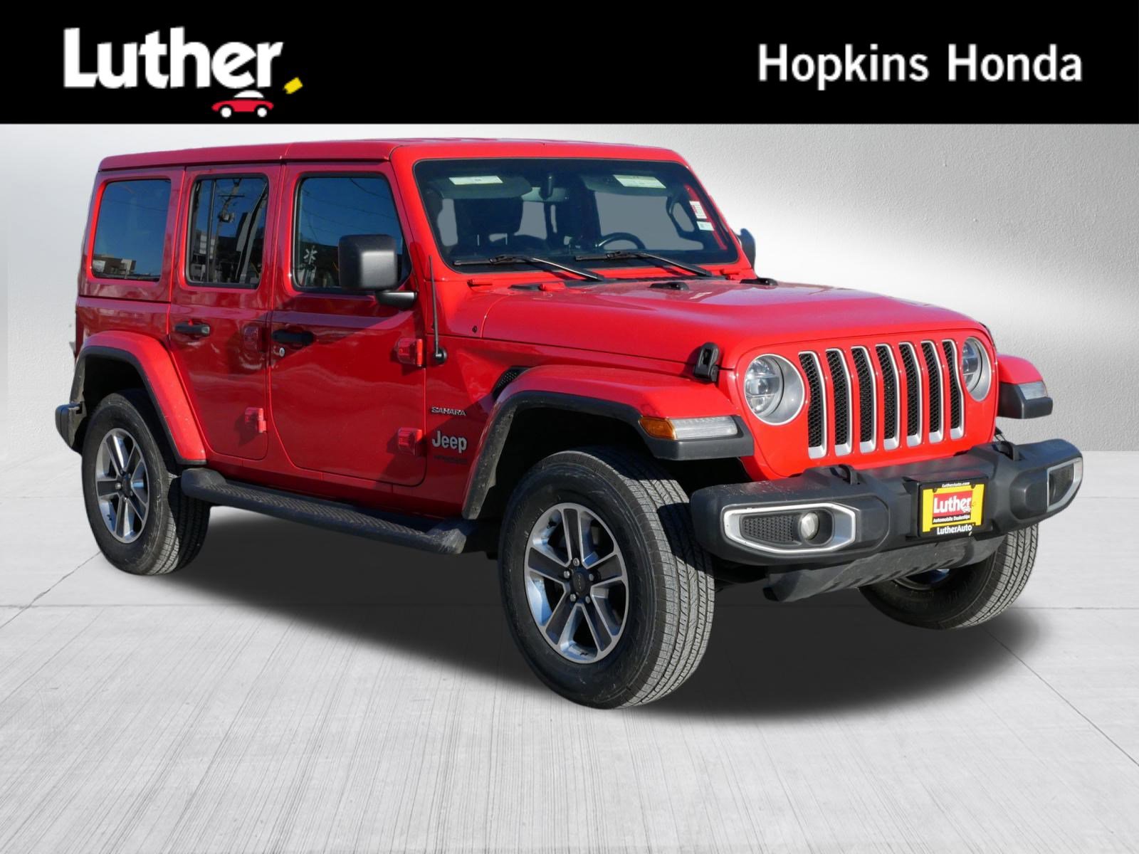 Used 2018 Jeep Wrangler Unlimited Sahara image 1
