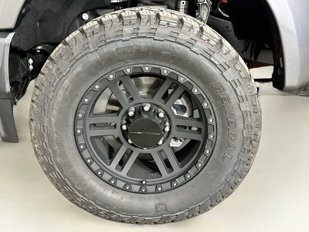 New 2026 Ford F250 Lariat w/ Black Appearance Package AWD/4WD image 8