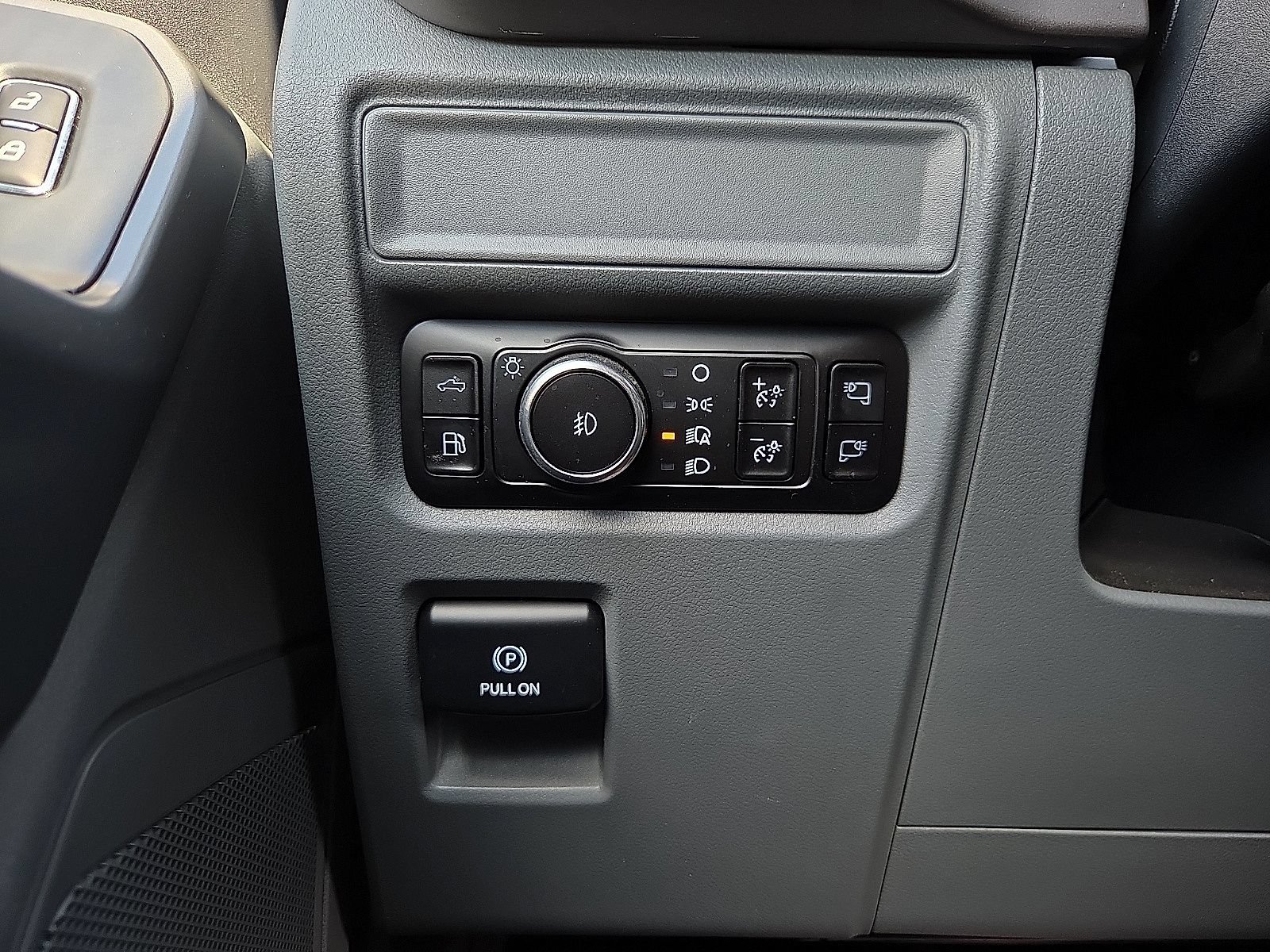 Used 2025 Ford F150 XLT w/ Equipment Group 302A MID AWD/4WD image 22