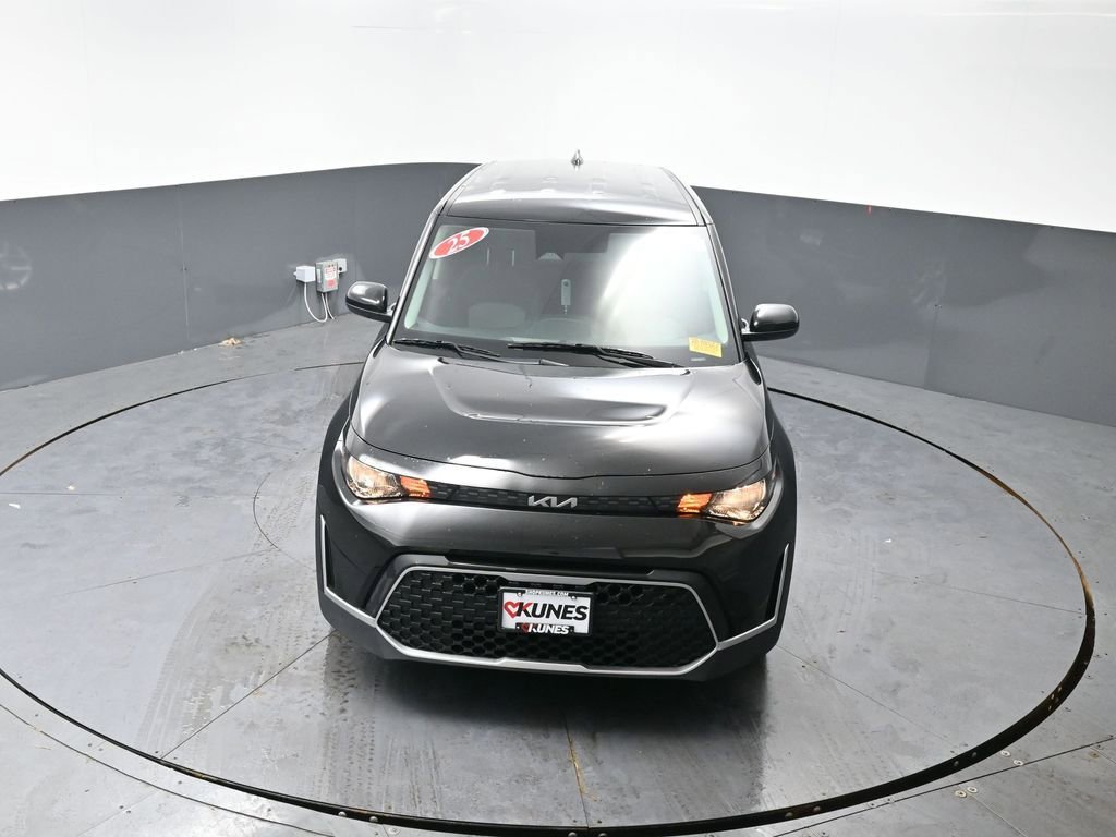Used 2025 Kia Soul LX w/ LX Technology Package image 42