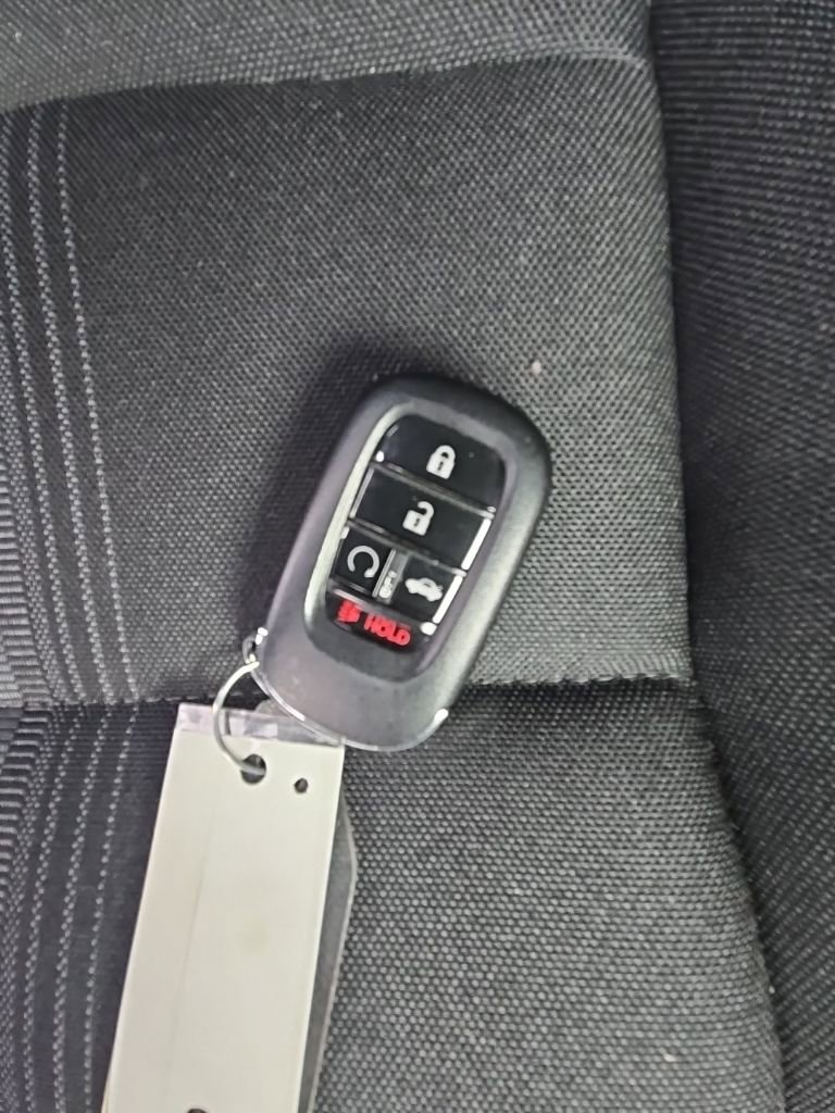 Certified 2025 Honda Civic Sport image 32