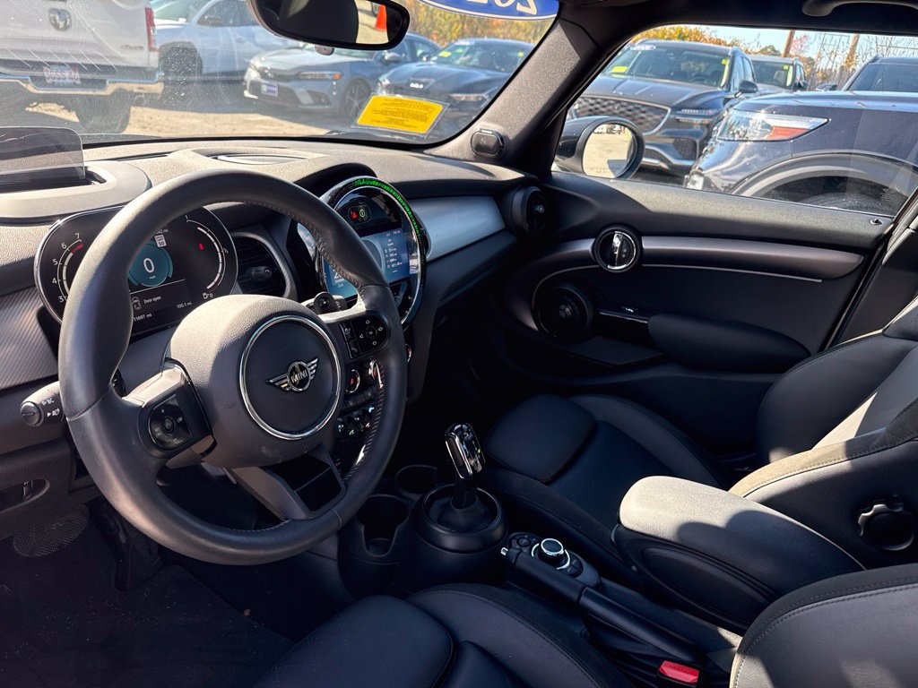 Used 2024 MINI Cooper S FWD image 18