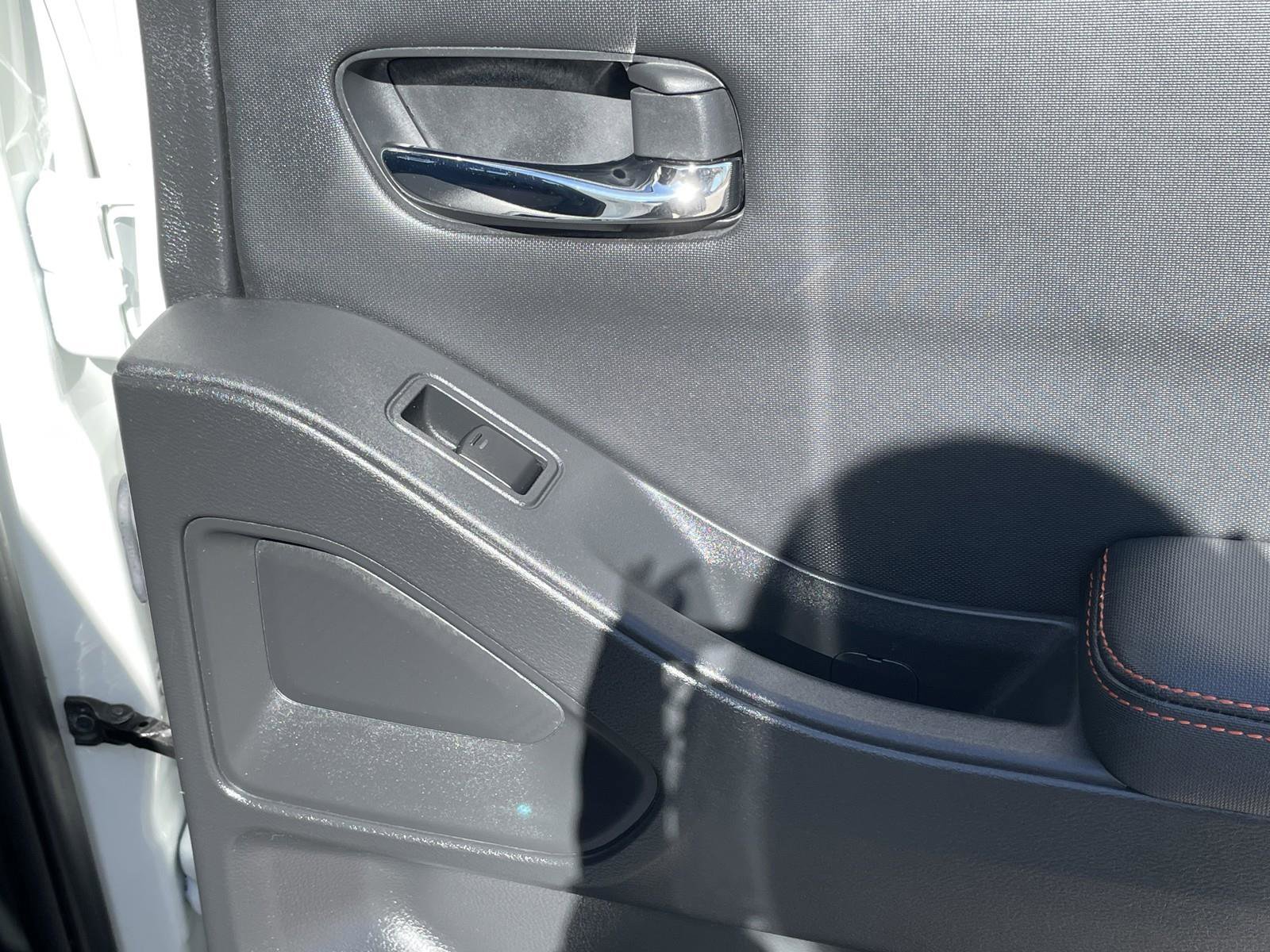 Used 2024 Nissan Frontier PRO-4X w/ Pro Premium Package image 26