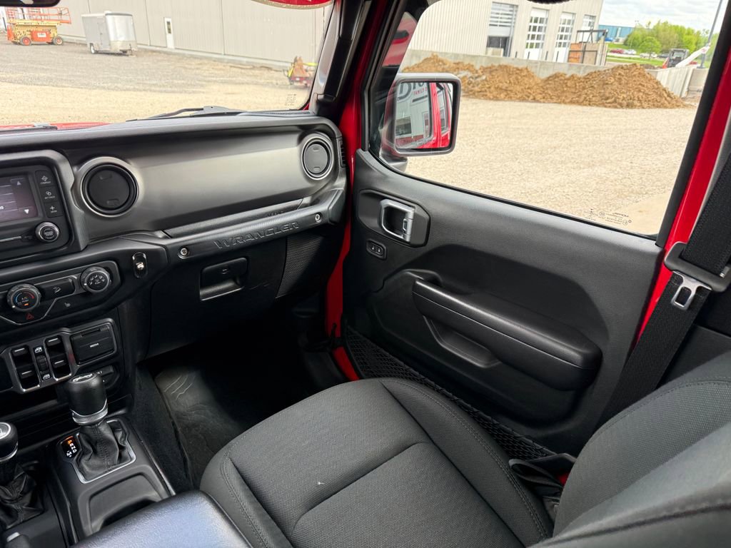 Used 2019 Jeep Wrangler Unlimited Sport S AWD/4WD image 23