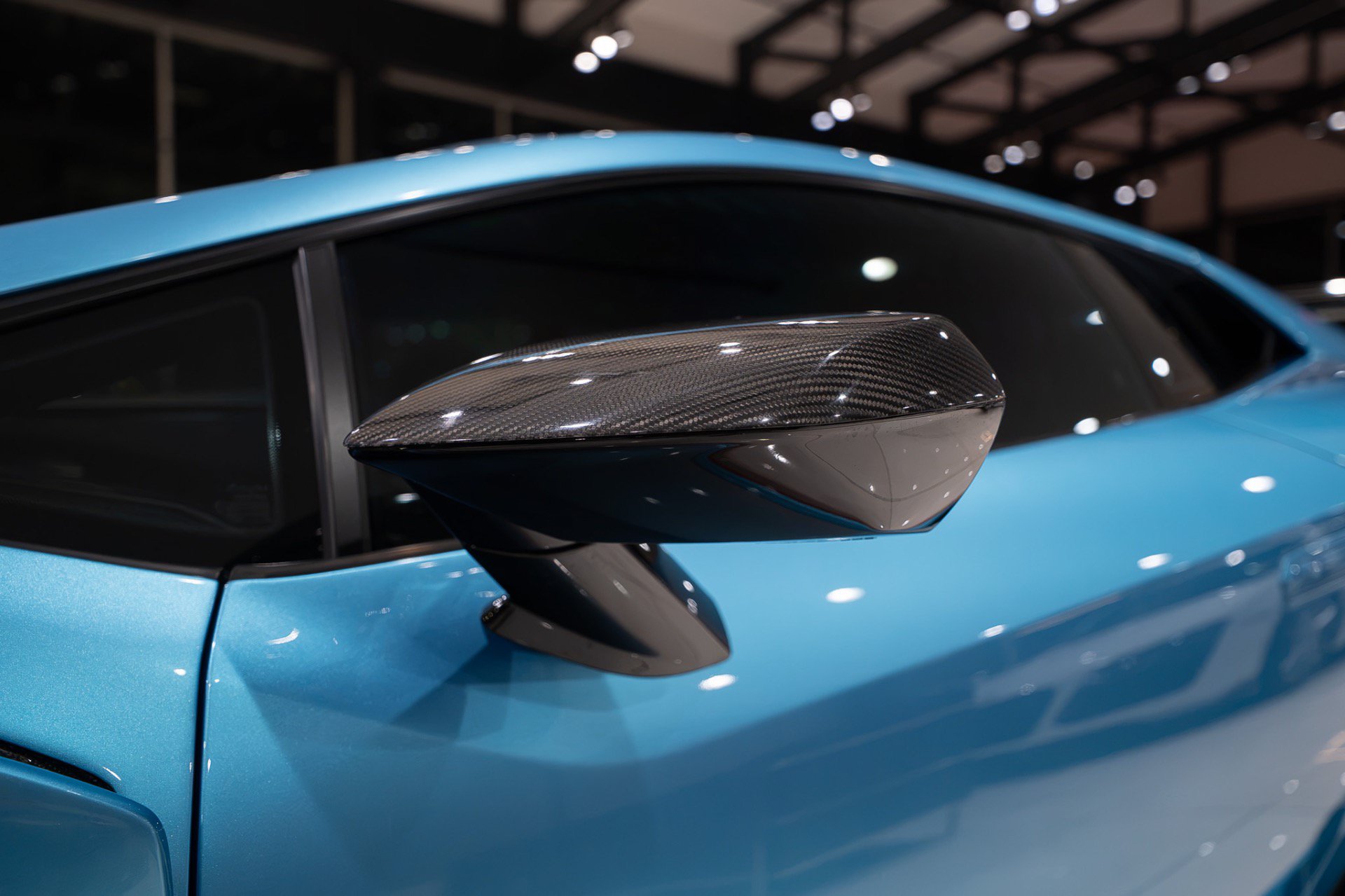 Used 2023 Lamborghini Huracan STO RWD image 43
