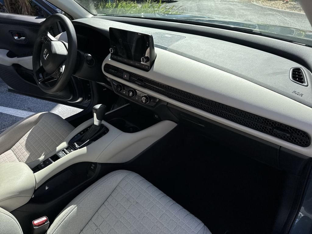 Used 2024 Honda HR-V LX image 28