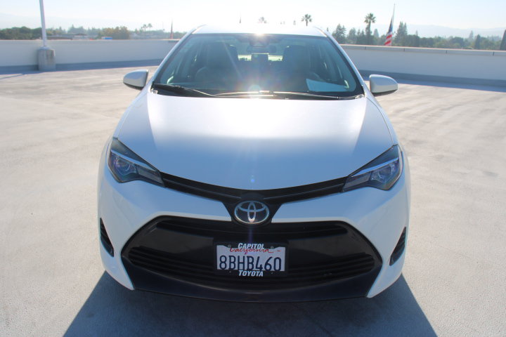 Used 2017 Toyota Corolla LE w/ Carpet Mat Package (TMS) FWD image 7