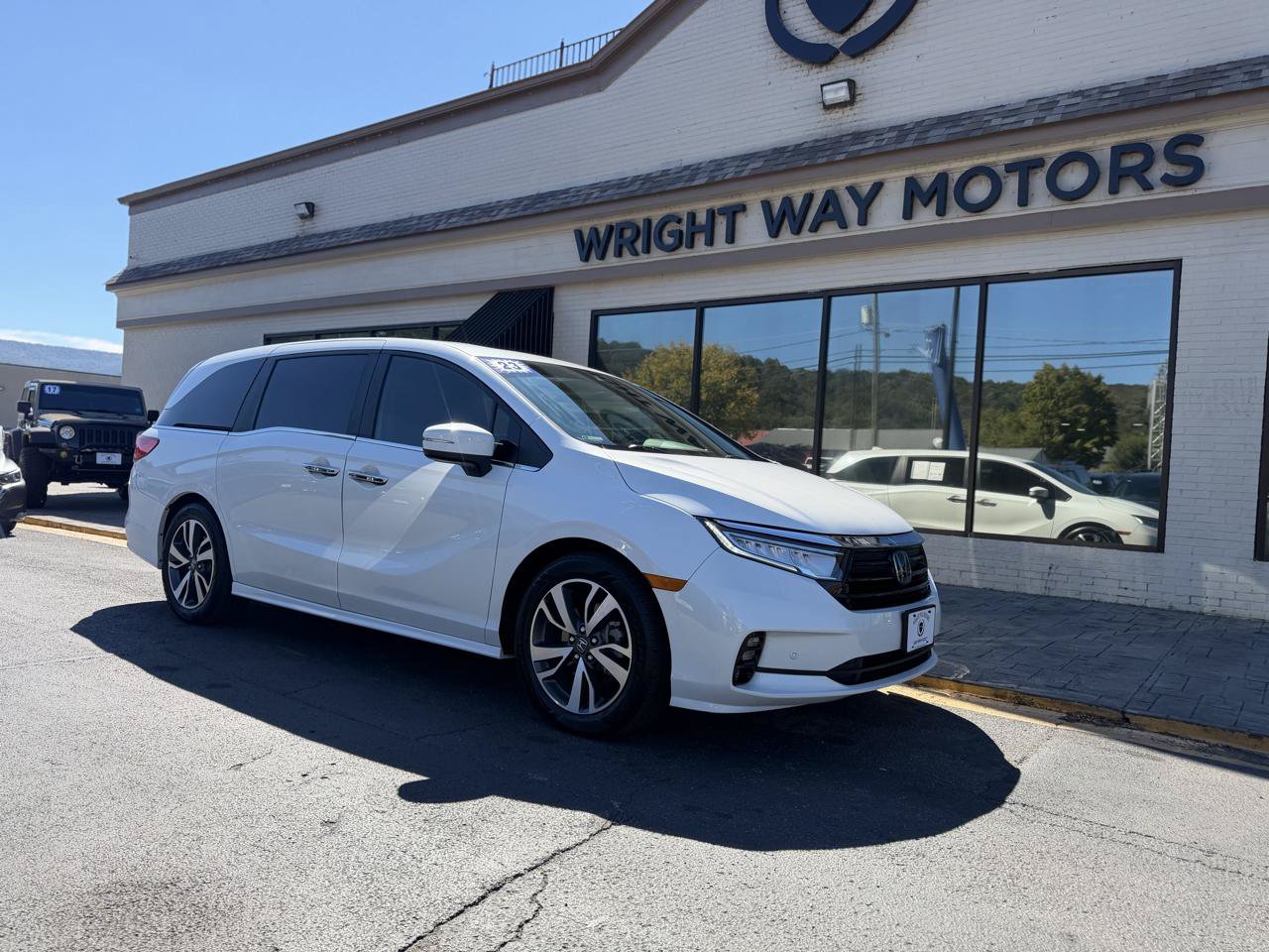 Used 2023 Honda Odyssey Touring