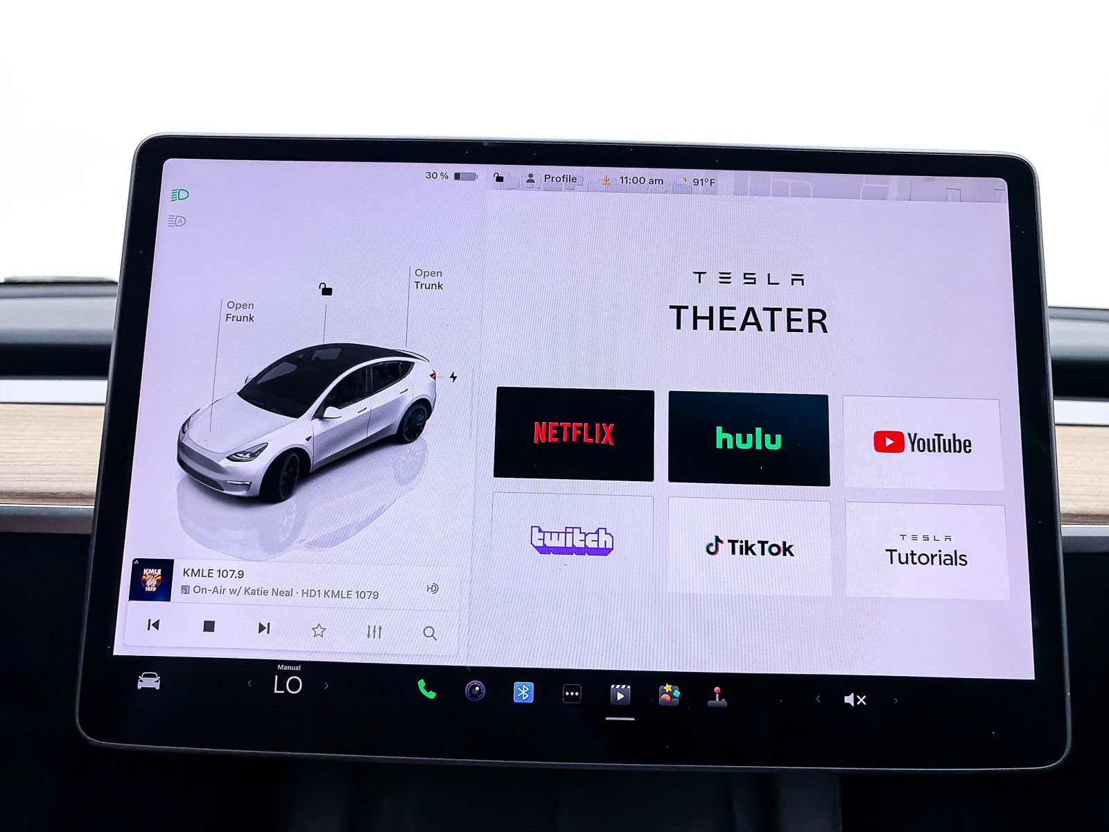 Used 2023 Tesla Model Y Performance AWD/4WD image 6