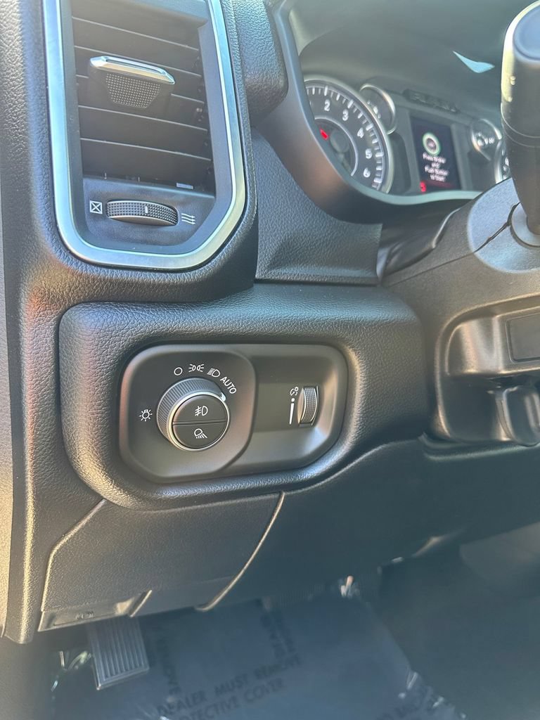 Used 2026 RAM 2500 Big Horn AWD/4WD image 14