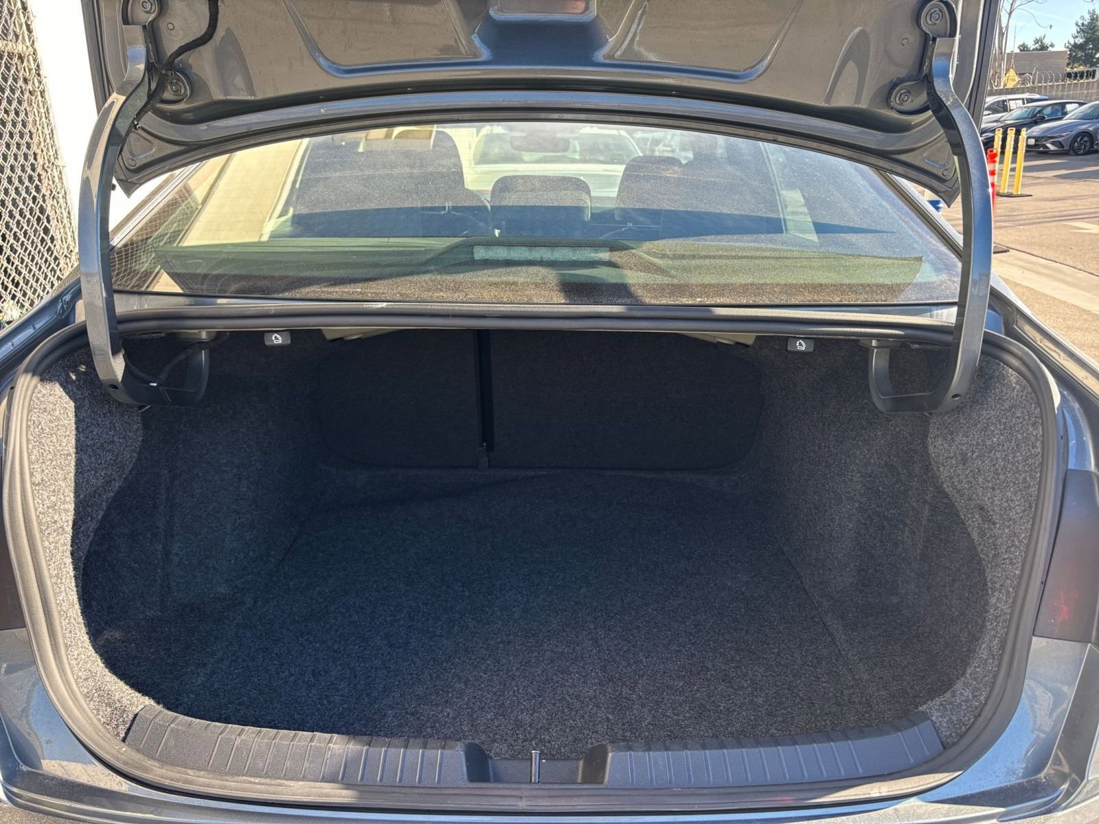 Used 2025 Volkswagen Jetta Sport image 31