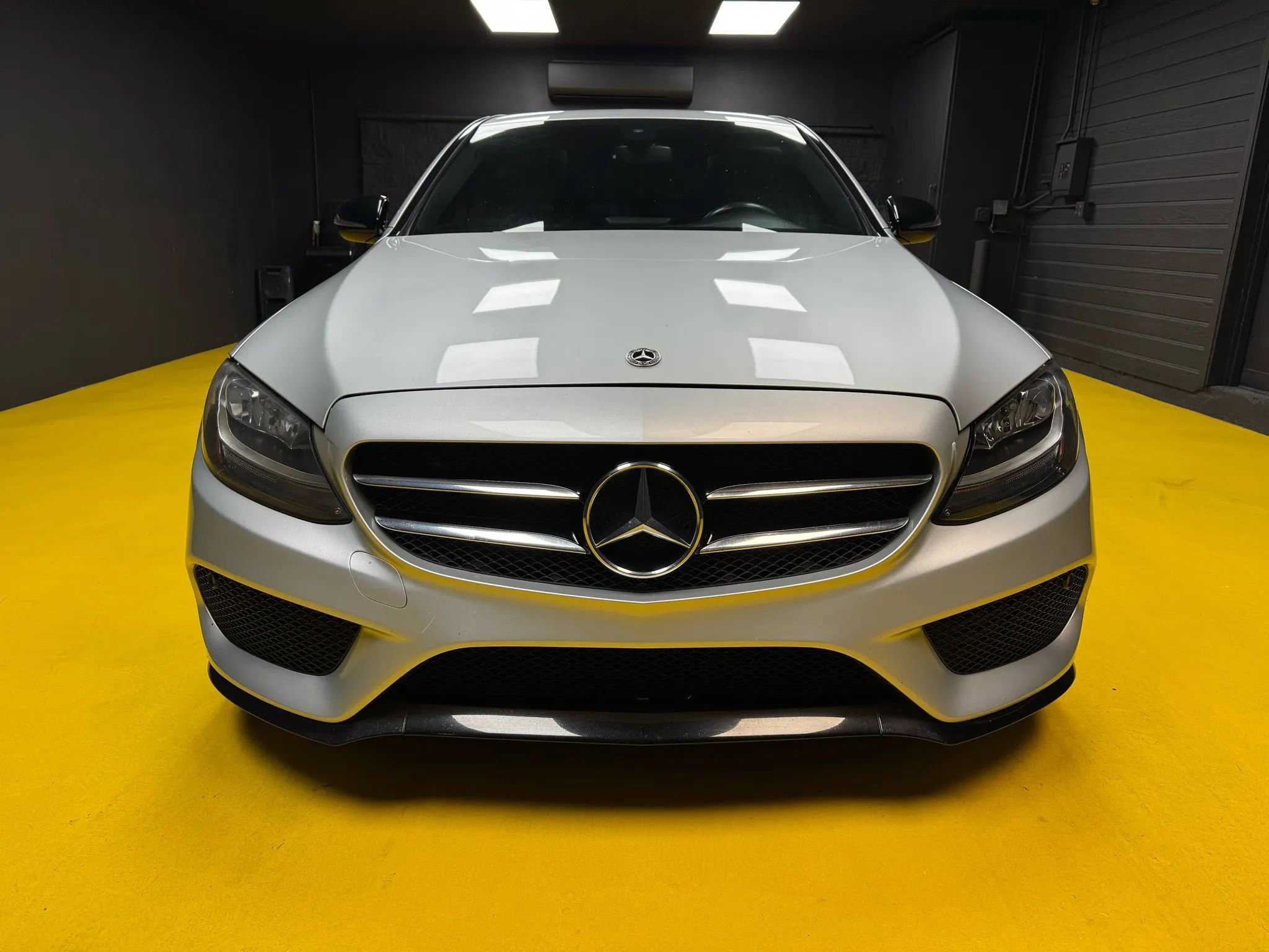 Used 2018 Mercedes-Benz C 300 Sedan image 2