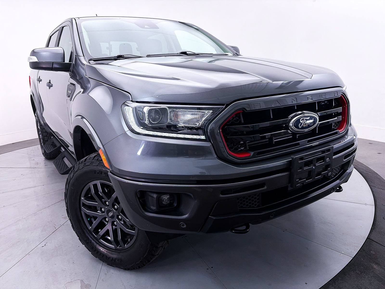 Used 2023 Ford Ranger Lariat w/ Tremor Off-Road Package AWD/4WD image 3