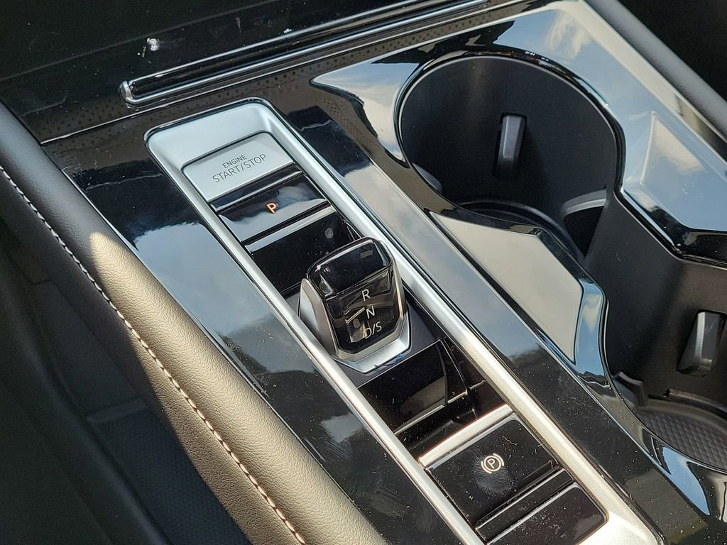 New 2026 Volkswagen Atlas Cross Sport SEL Premium R-Line image 20