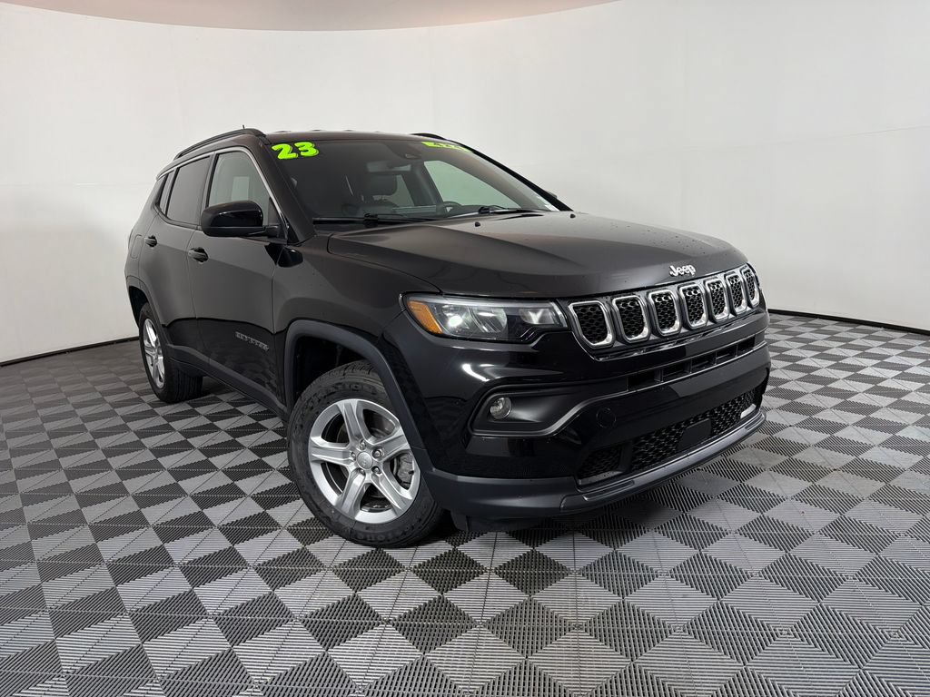 Used 2023 Jeep Compass Latitude