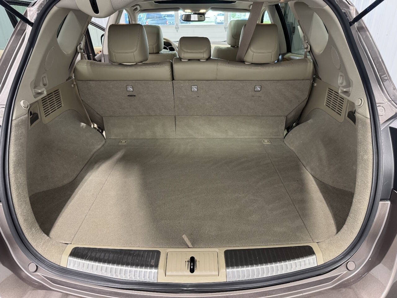 Used 2014 Nissan Murano LE AWD/4WD image 14