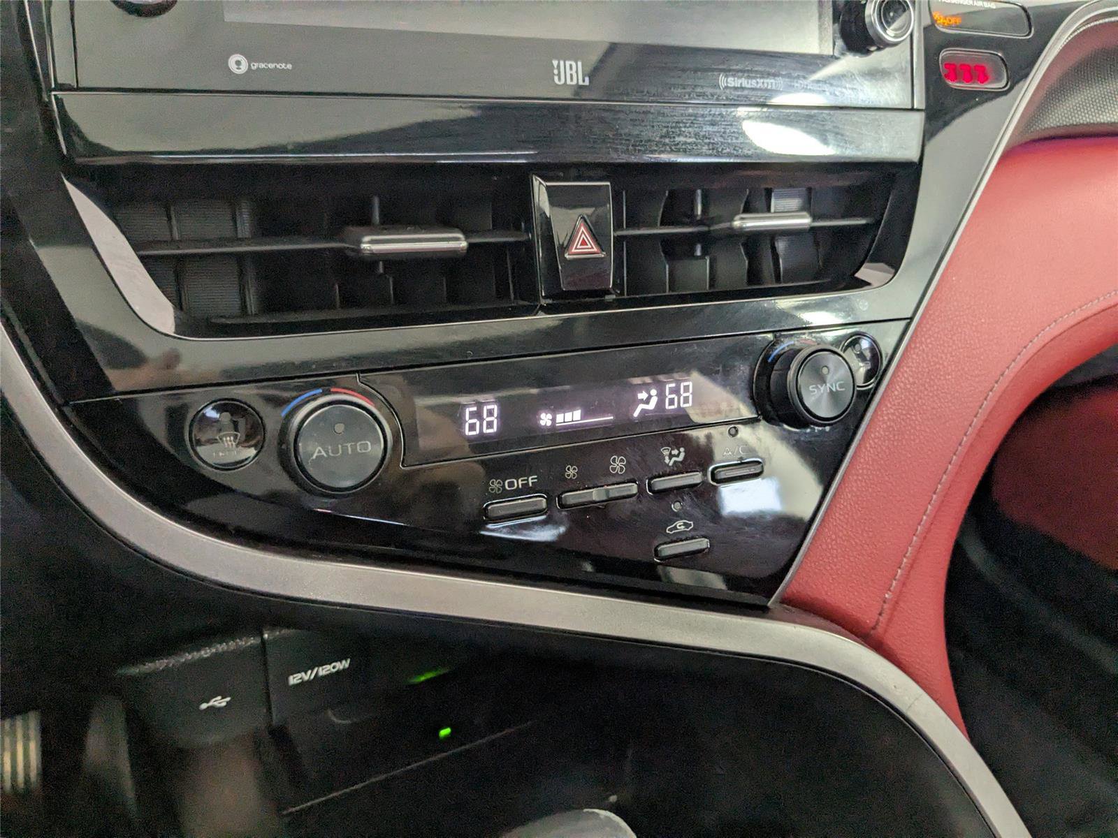 Certified 2021 Toyota Camry XSE w/ Navigation Package image 20