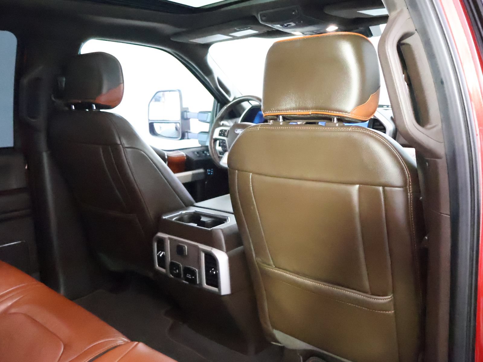 Used 2022 Ford F350 King Ranch w/ King Ranch Ultimate Package AWD/4WD image 57