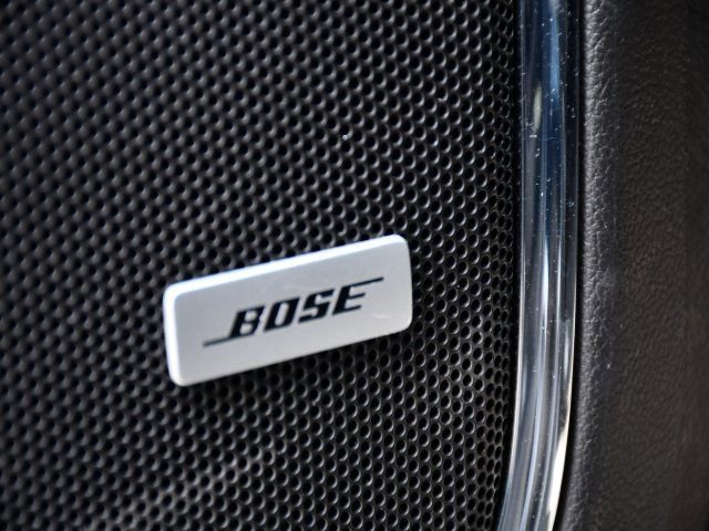 Used 2018 Chevrolet Suburban LT image 11